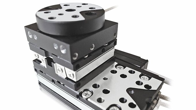 Piezoelektrische Trägheitsantriebe